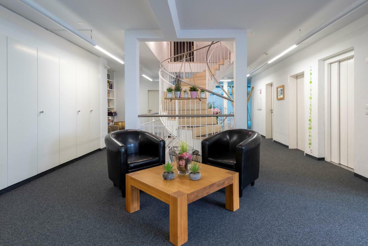 Zuhause In Den Alpen Ihre Ferienwohnung Mit Hallenbad Und Sauna Lenzerheide Extérieur photo