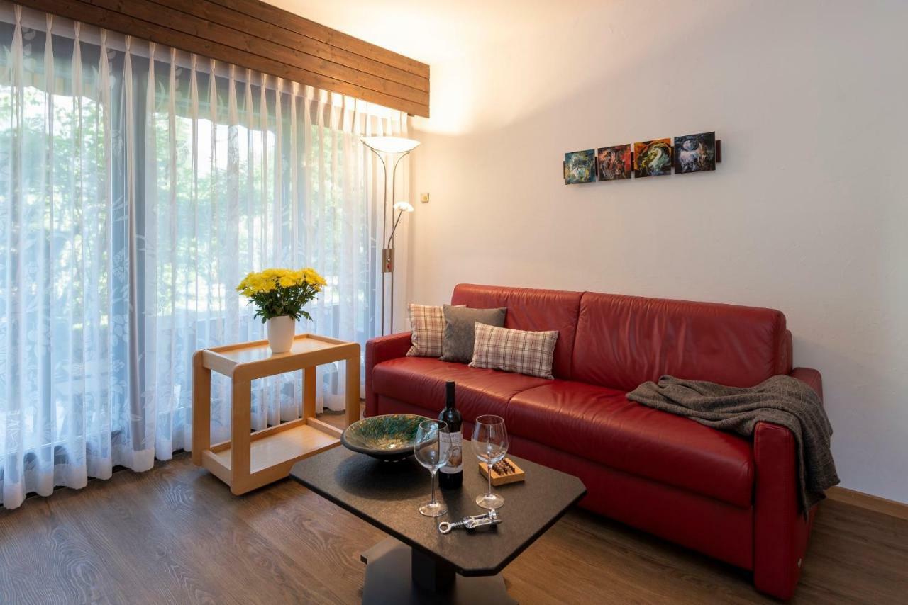 Zuhause In Den Alpen Ihre Ferienwohnung Mit Hallenbad Und Sauna Lenzerheide Extérieur photo