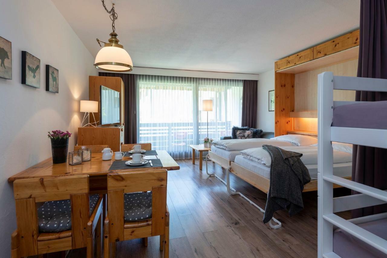 Zuhause In Den Alpen Ihre Ferienwohnung Mit Hallenbad Und Sauna Lenzerheide Extérieur photo
